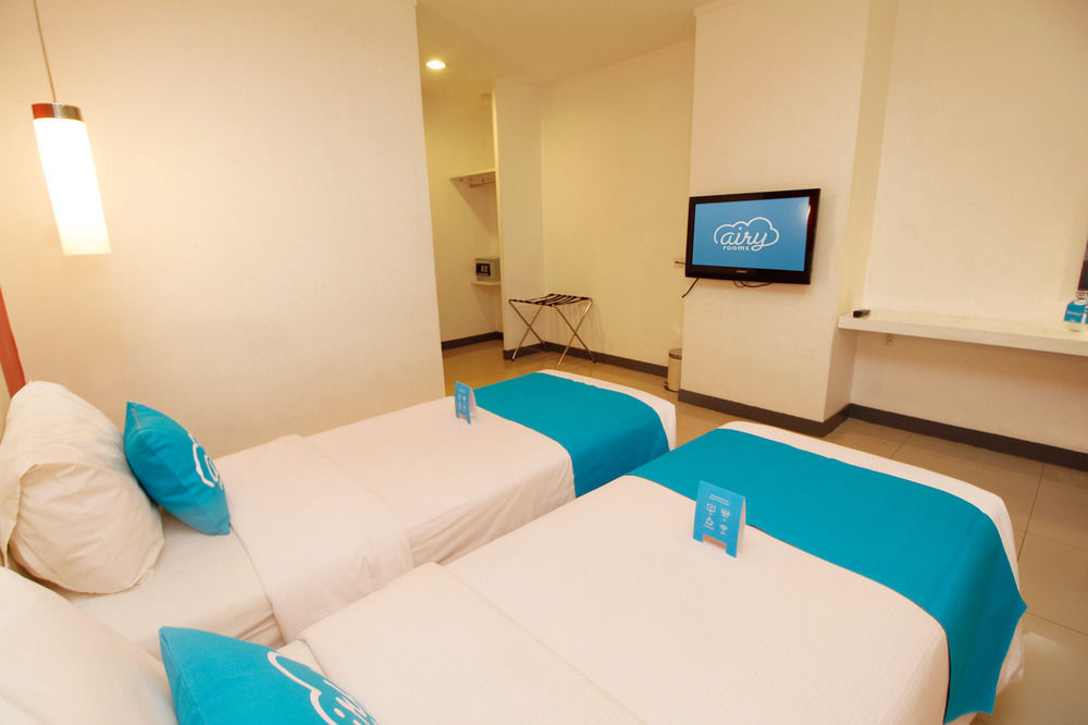 Airy Glodok Pinangsia Raya Jakarta Hotel Екстериор снимка
