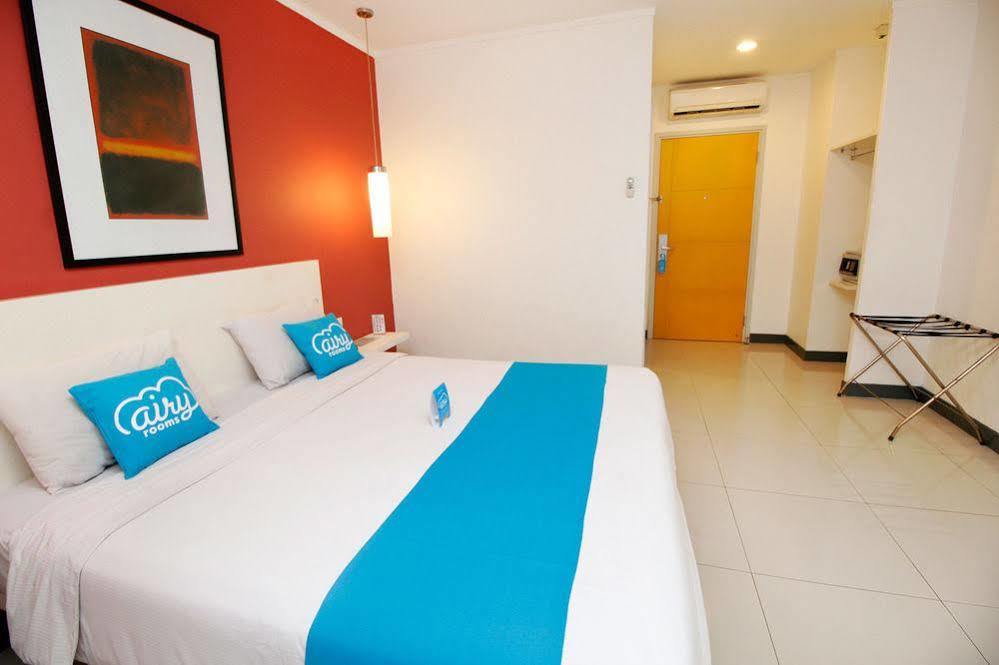 Airy Glodok Pinangsia Raya Jakarta Hotel Екстериор снимка