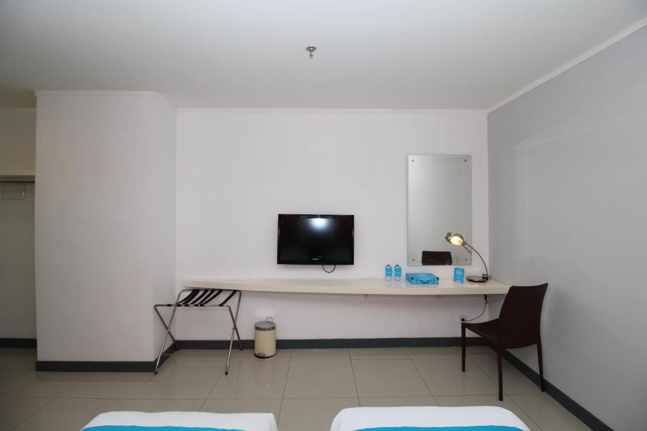 Airy Glodok Pinangsia Raya Jakarta Hotel Екстериор снимка