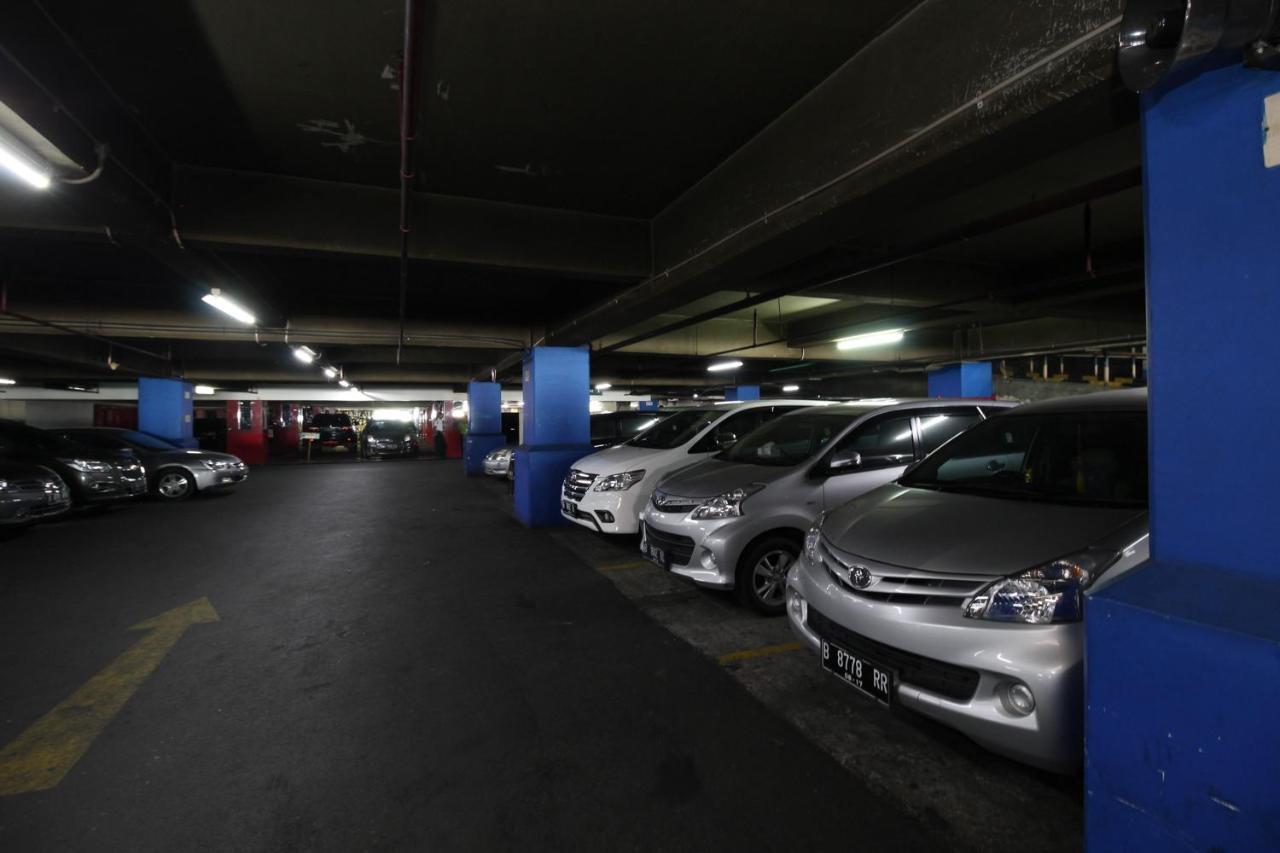 Airy Glodok Pinangsia Raya Jakarta Hotel Екстериор снимка