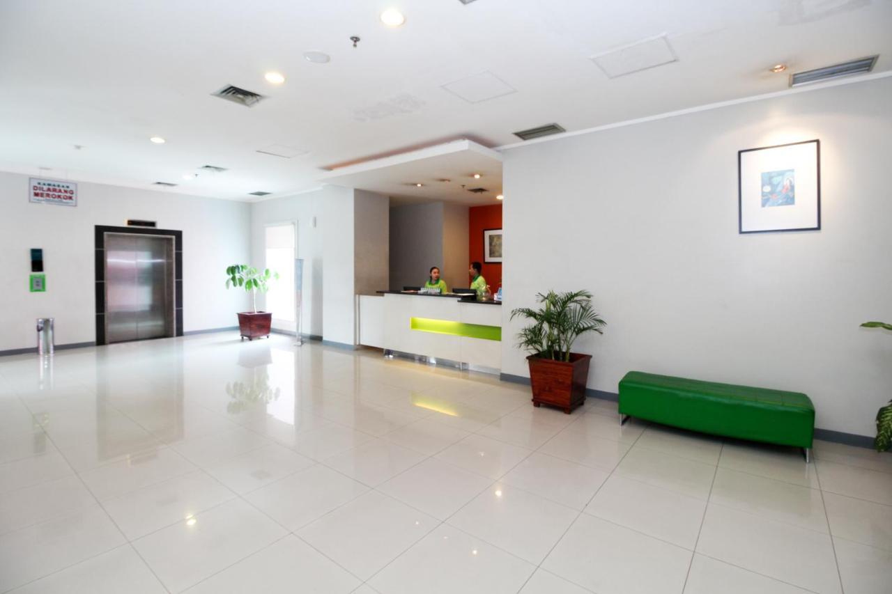 Airy Glodok Pinangsia Raya Jakarta Hotel Екстериор снимка